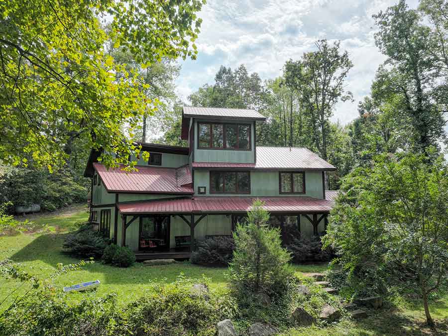 Luxury Lodging in South Carolina Mountains

